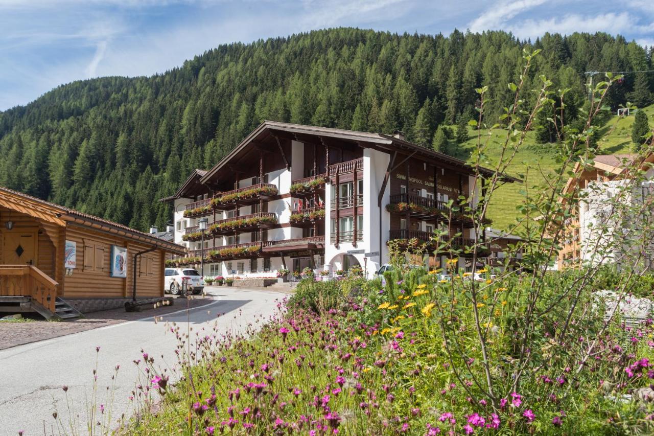 Hotel Genziana Selva di Val Gardena Exterior photo