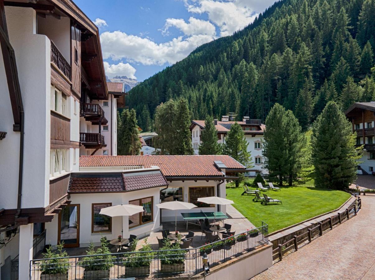 Hotel Genziana Selva di Val Gardena Exterior photo